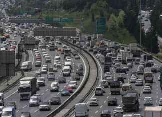 2025 Motorlu Taşıtlar Vergisi: Hangi Araç Ne Kadar Ödeyecek? 2025-motorlu-tatlar-vergisi-hangi-ara-ne-kadar-deyecek