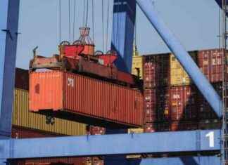 2024 İhracat Hedefi: Rekor Kırılırken Dış Ticaret Açığı Azalacak 2024-ihracat-hedefi-rekor-krlrken-d-ticaret-a-azalacak