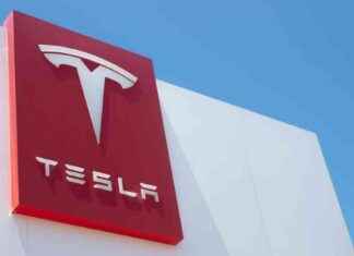Tesla, 240 Bin Aracı Geri Çağırdı! Sebep Açıklandı tesla-240-bin-arac-geri-ard-sebep-akland
