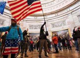 Trump’un 1600 Taraftarı İçin Af Kararı trumpun-1600-taraftar-iin-af-karar