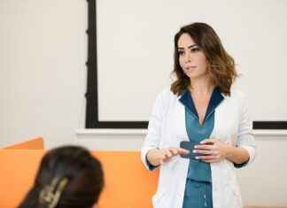 ONCSM ONKOSEM ONKOLOJIK SISTEMLER Hisse Bilgileri, Teknik ve Temel Analizi ONCSM ONKOSEM ONKOLOJIK SISTEMLER Hisse Bilgileri, Teknik ve Temel Analizi